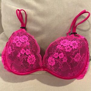 Victoria's Secret Vibrant Pink Lace with black Bra 34 C adjustable straps